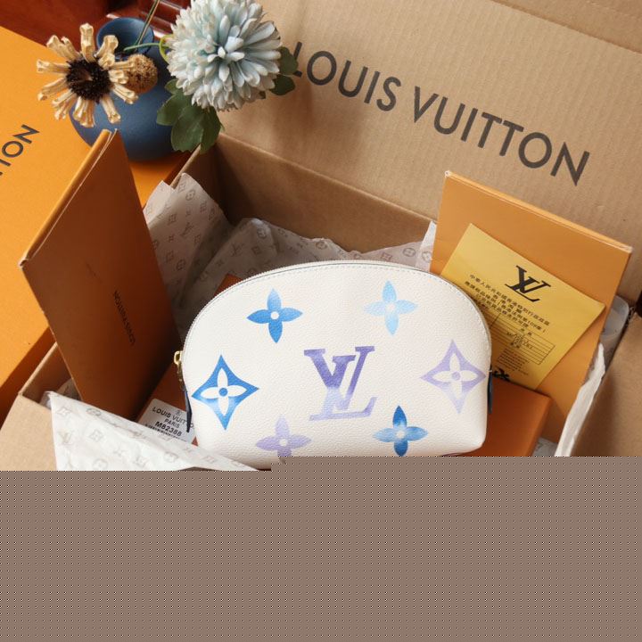 LV Clutch Bags